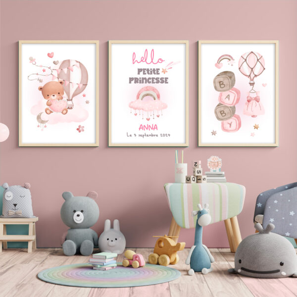 Décoration chambre enfant hello petite princesse. Cadeau naissance et baptême 3 affiches personnalisées.